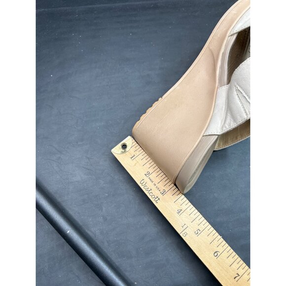 Dual Crocs Comfort Beige Wedge Sandals Size 10 Open Toe Slip-On Womens Shoes - Picture 7 of 8